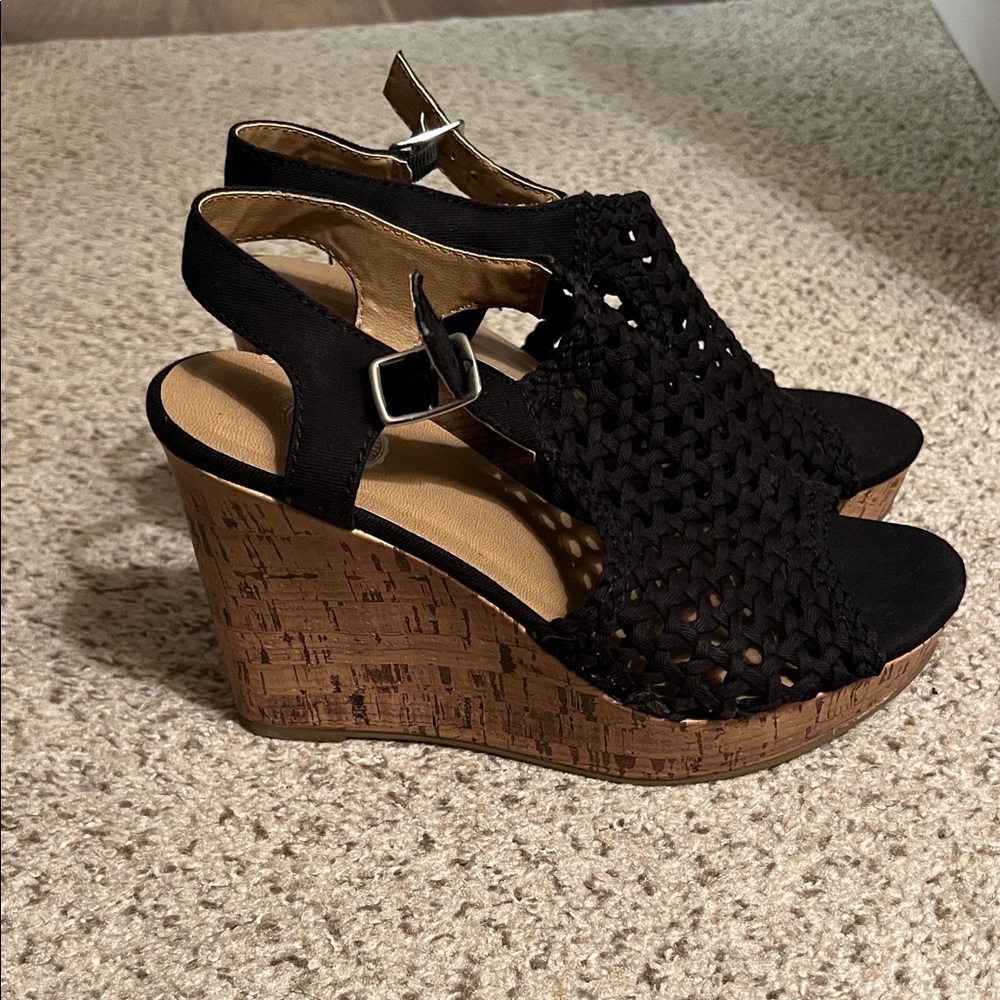 SO Black Woven Wedge Sandals